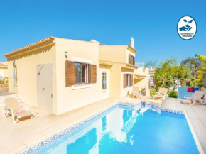 VILLA WITH HEATABLE POOL